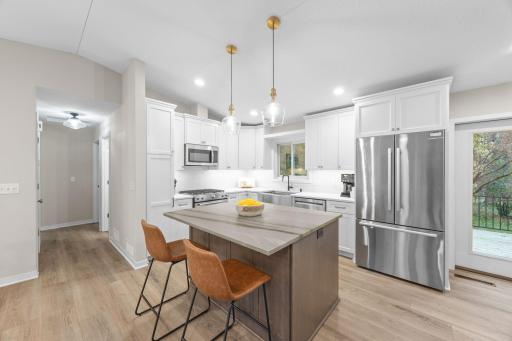 1425 Meadow Court, Chaska, MN 55318