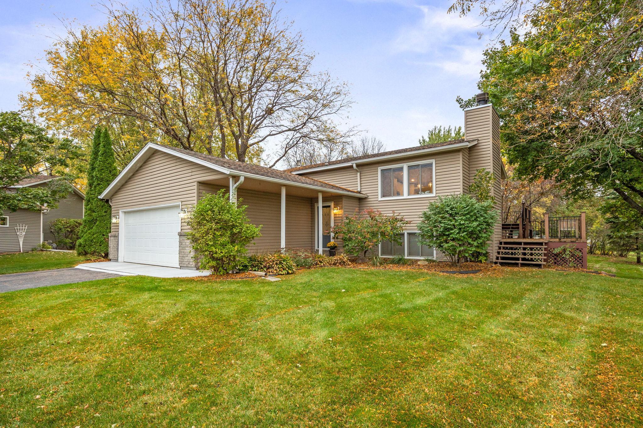 Property photo for 1425 Meadow Court, Chaska, MN 55318