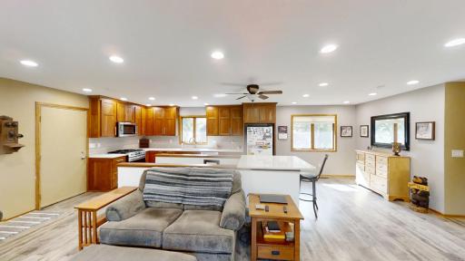 1113 Shore Acres Drive, Albert Lea, MN 56007