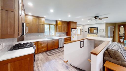 1113 Shore Acres Drive, Albert Lea, MN 56007