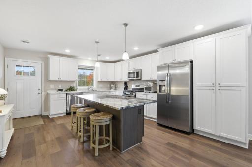 6055 Iris Lane, Rockford, MN 55373