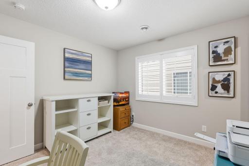 6055 Iris Lane, Rockford, MN 55373