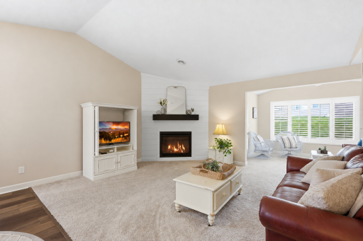 6055 Iris Lane, Rockford, MN 55373