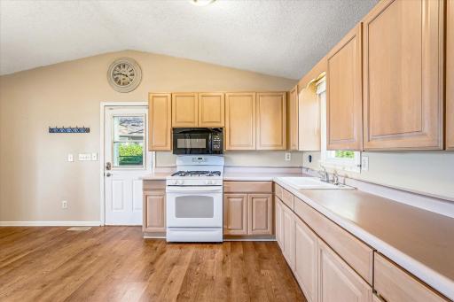 1711 Hansack Avenue NE, Saint Michael, MN 55376