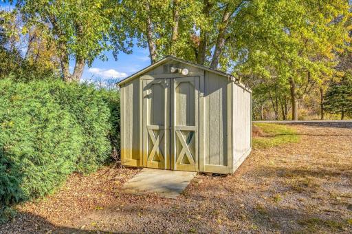 1711 Hansack Avenue NE, Saint Michael, MN 55376