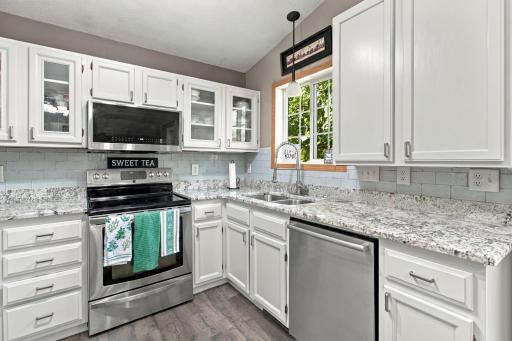11541 Poppy Street NW, Coon Rapids, MN 55433