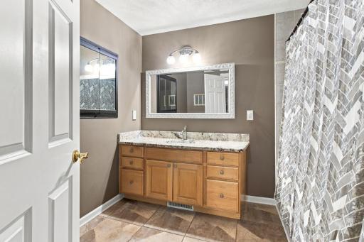11541 Poppy Street NW, Coon Rapids, MN 55433