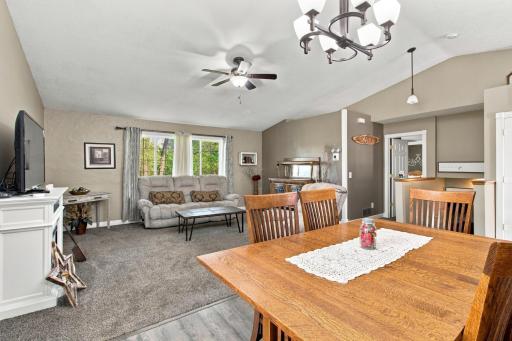 11541 Poppy Street NW, Coon Rapids, MN 55433