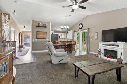 11541 Poppy Street NW, Coon Rapids, MN 55433