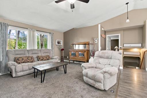 11541 Poppy Street NW, Coon Rapids, MN 55433
