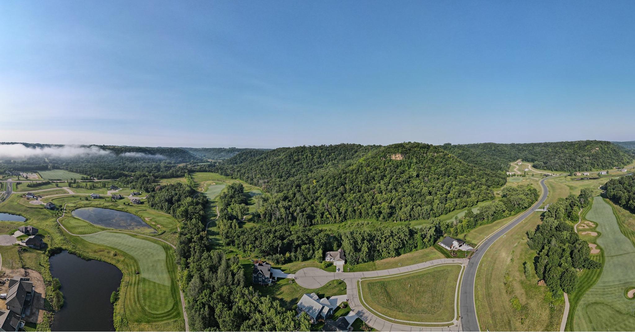Aerial perspective of the championship course layout and surrounding bluffs. (Photo courtesy of The Jewel Golf Club)
