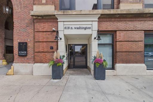 618 Washington Ave N, 302, Minneapolis, MN 55401