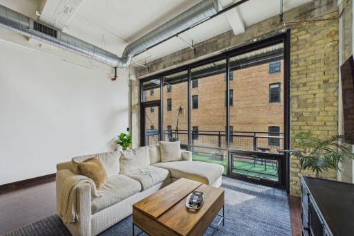 618 Washington Ave N, 302, Minneapolis, MN 55401