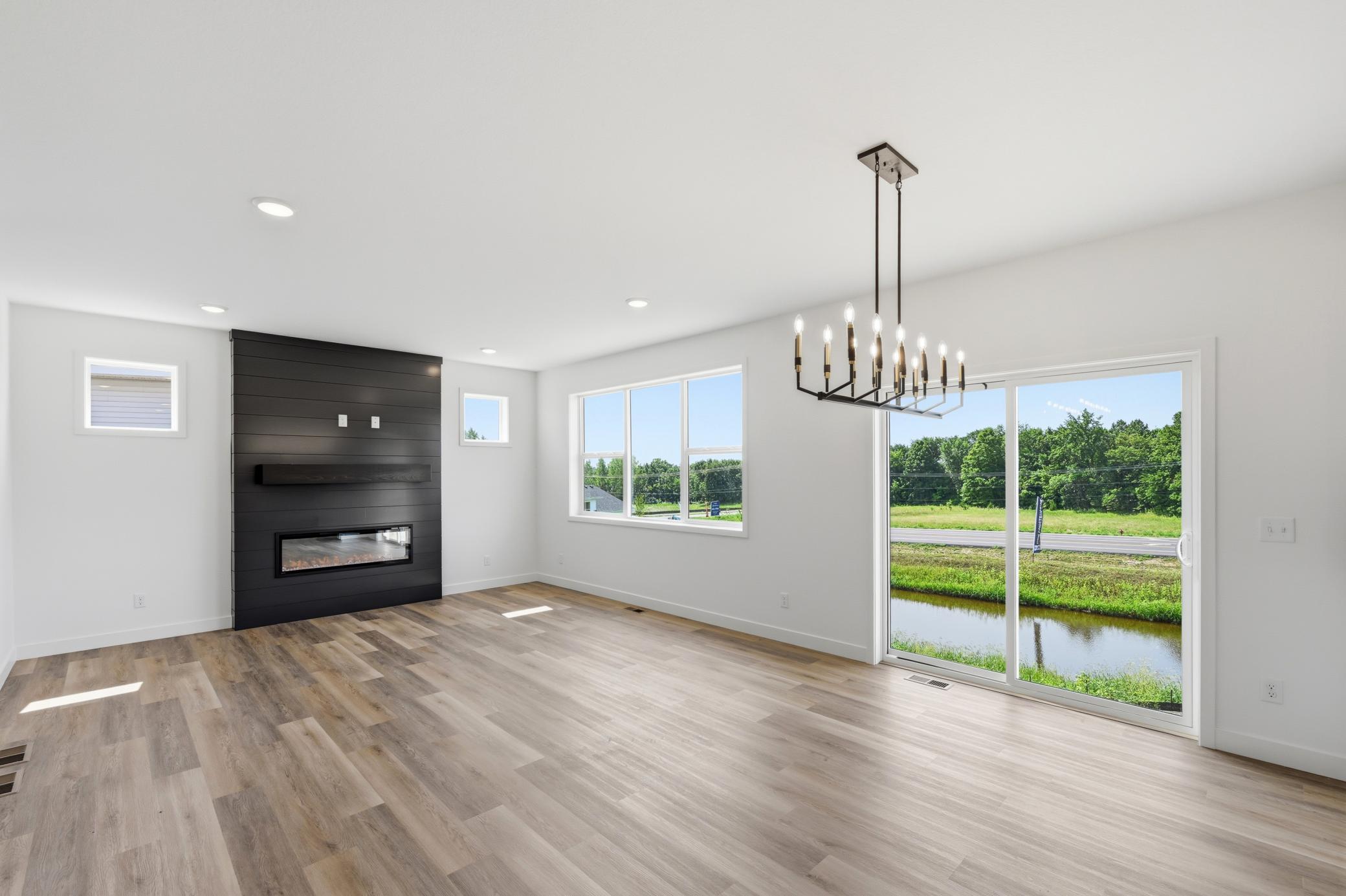 Living Room - The Brookview at 819 Walnut Grove Lane in Oakview Ridge!