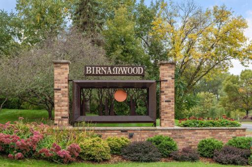 Welcome to the charming Birnamwood neighborhood.