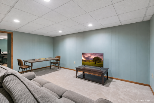Plenty of room for relaxing and playing games.