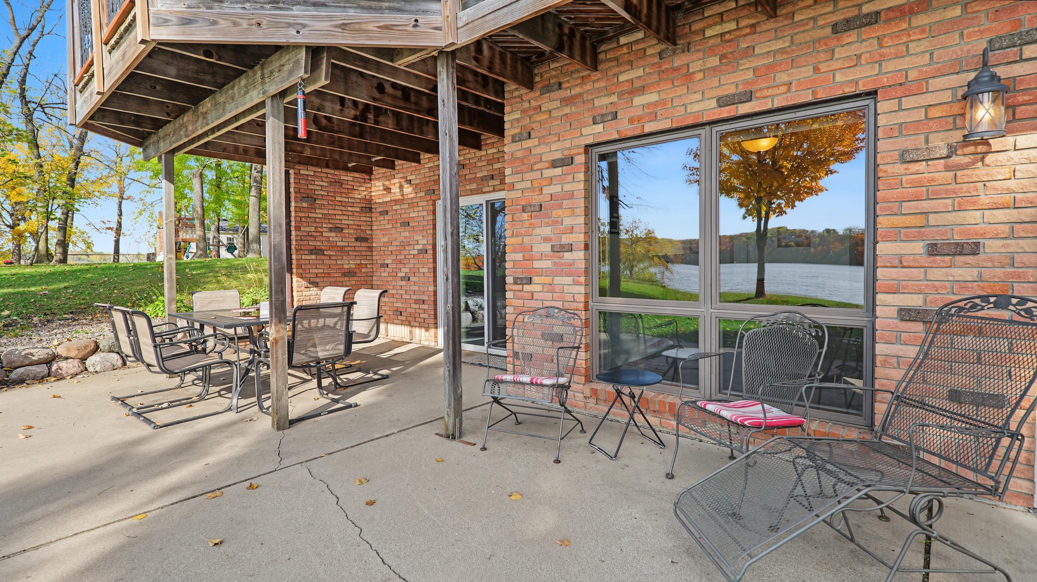 13505 485th Ave. Parkers Prairie MN Block Lake Lakeside patio
