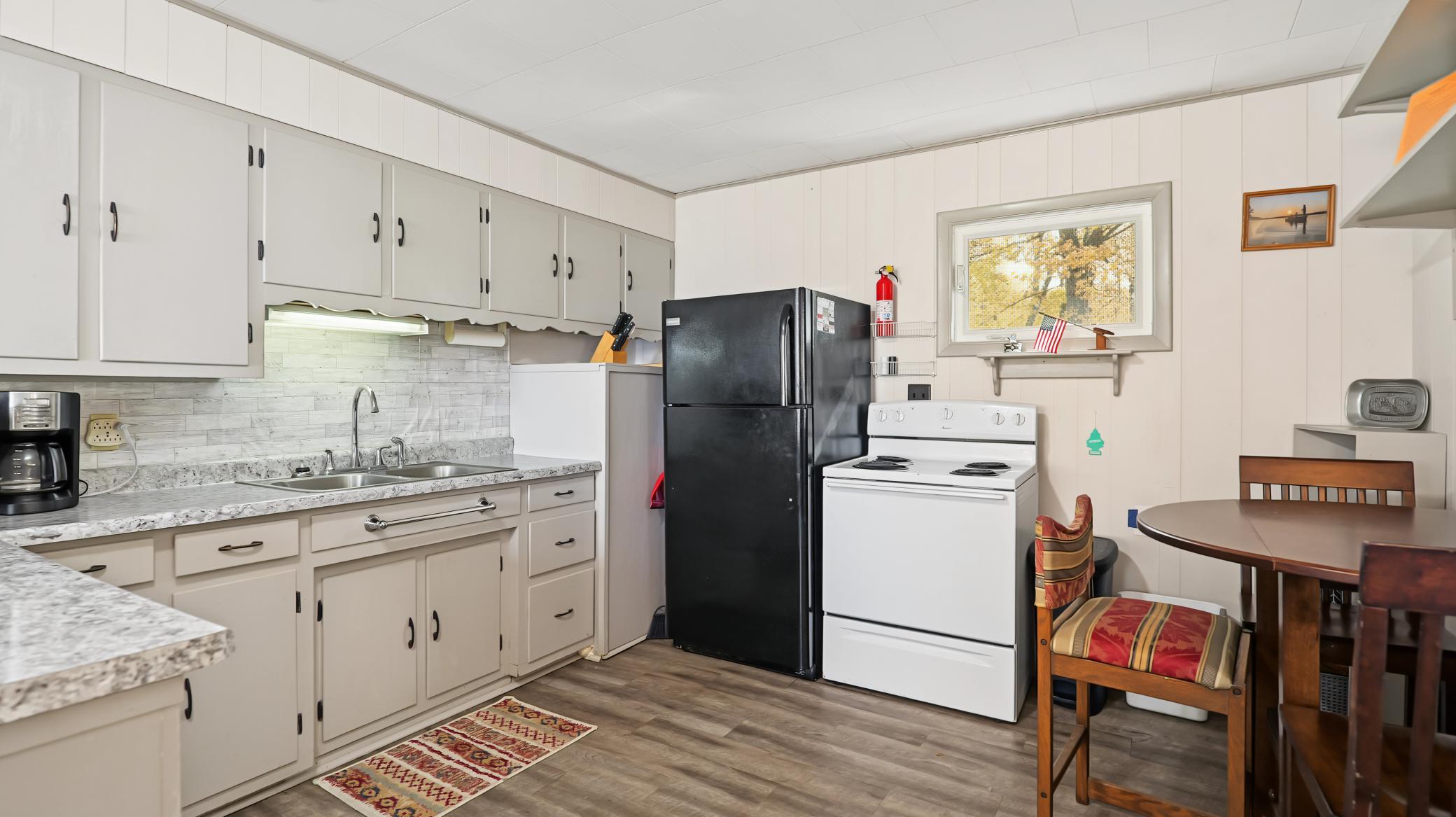 13505 485th Ave. Parkers Prairie MN Block Lake