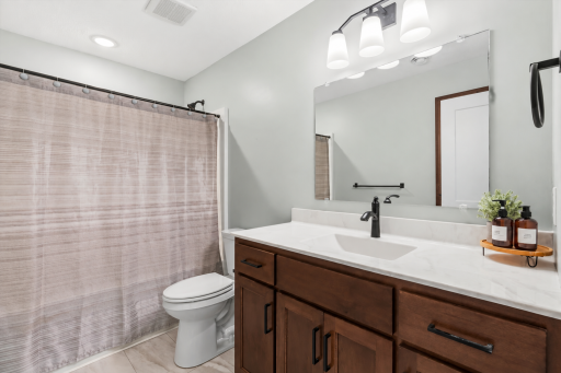 2063 Sandstone Loop N, Sartell, MN 56377