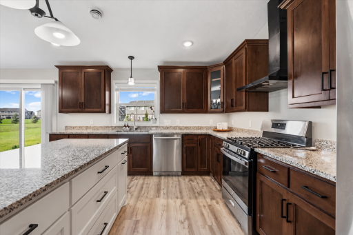 2063 Sandstone Loop N, Sartell, MN 56377