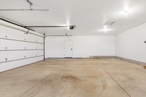 2063 Sandstone Loop N, Sartell, MN 56377