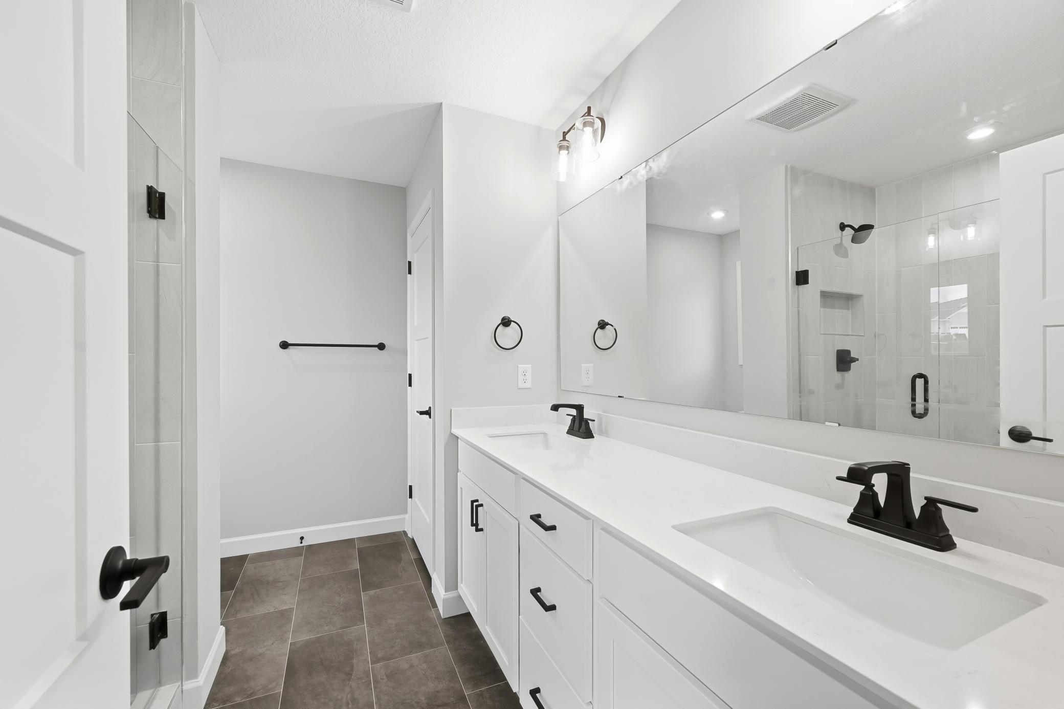 Primary Suite - The Crestview at 810 Walnut Ct in Oakview Ridge!