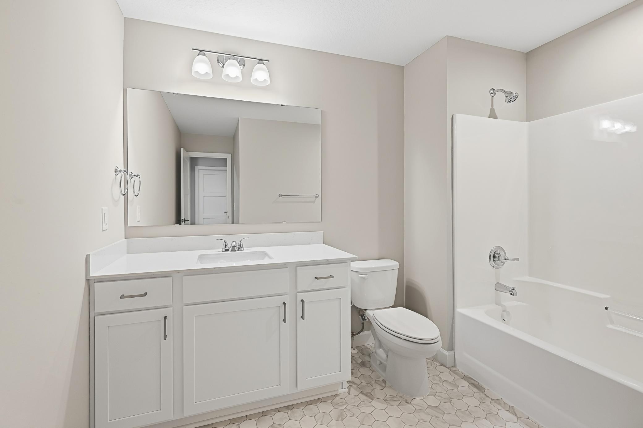 Upper Level Hall Bath - The Crestview at 810 Walnut Ct in Oakview Ridge!