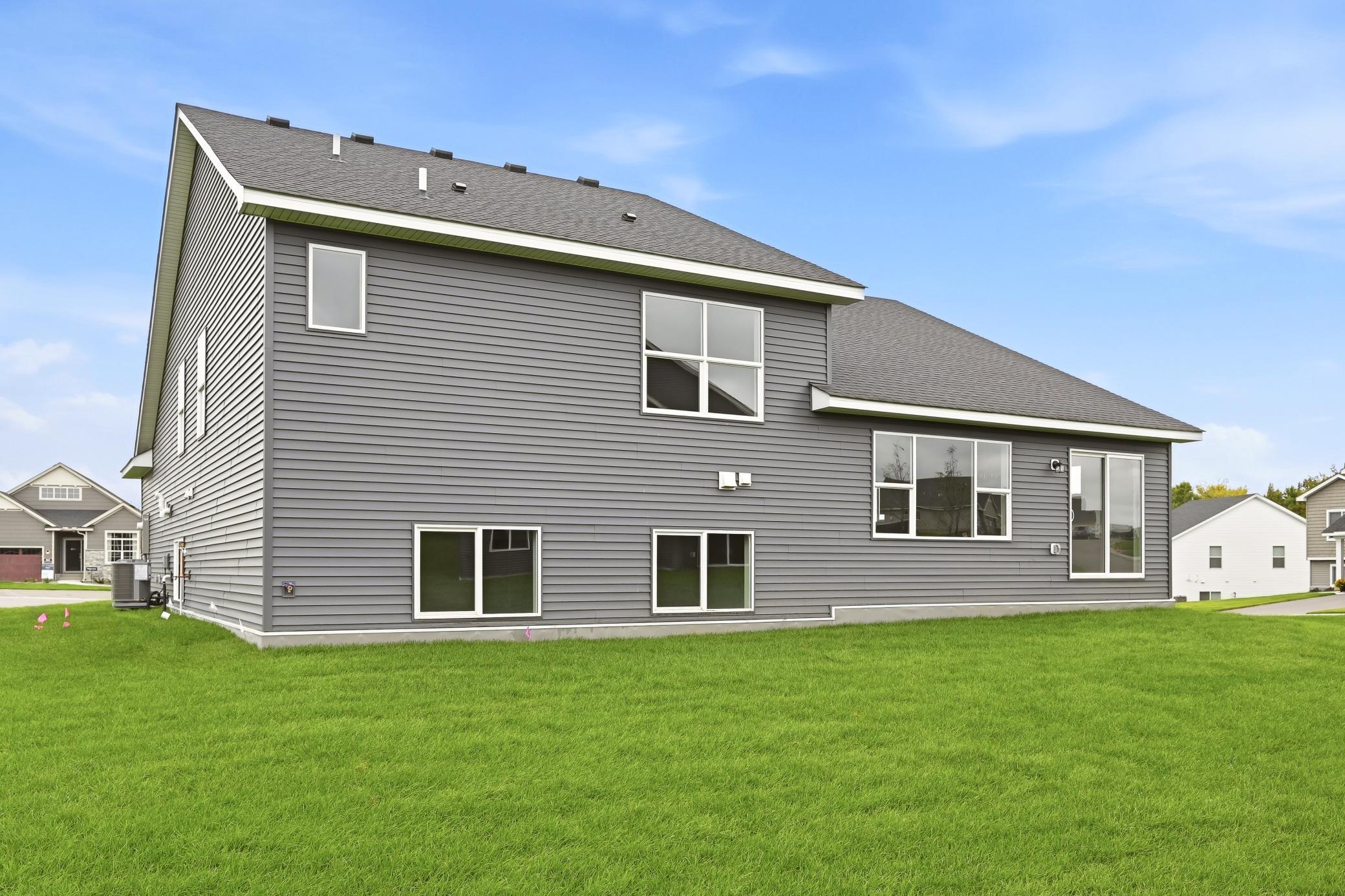 The Crestview at 810 Walnut Ct in Oakview Ridge!