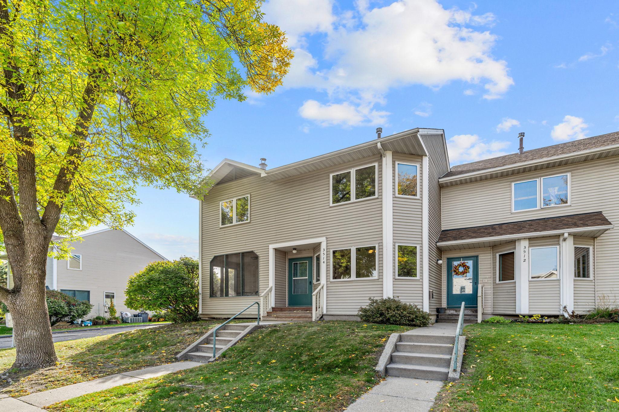 2-web-or-mls-3514 4th Ave S-2.jpg