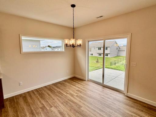 Dining - The Madison at 290 Emmy Lane in The Villas at River's Edge!