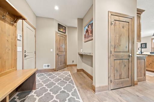 25 Phoebe Lane, North Oaks, MN 55127