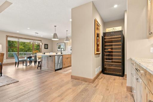 25 Phoebe Lane, North Oaks, MN 55127