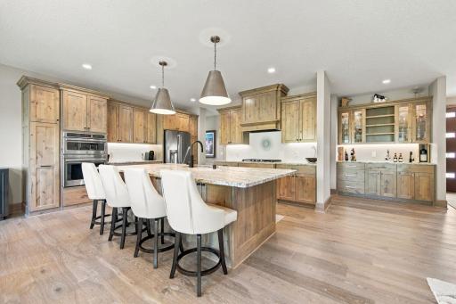 25 Phoebe Lane, North Oaks, MN 55127