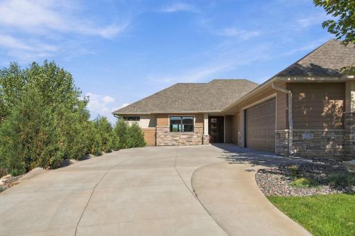 25 Phoebe Lane, North Oaks, MN 55127
