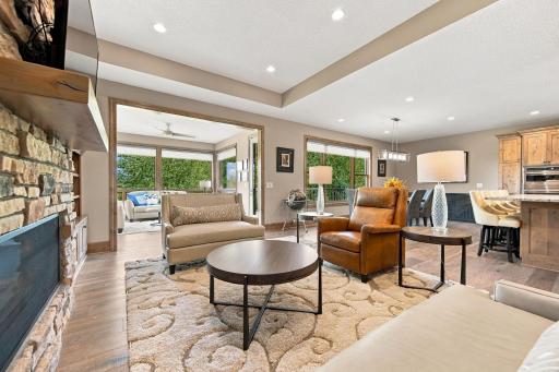 25 Phoebe Lane, North Oaks, MN 55127