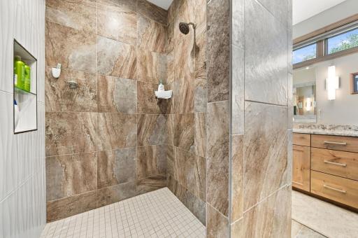 25 Phoebe Lane, North Oaks, MN 55127