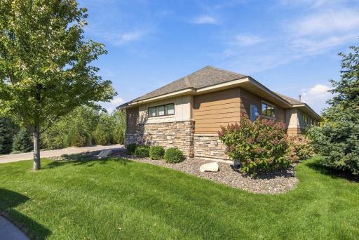 25 Phoebe Lane, North Oaks, MN 55127