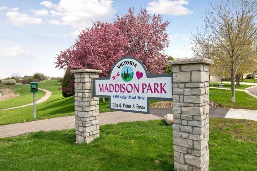 8365 Kelzer Pond Drive, Victoria, MN 55386