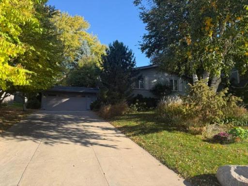 5616 Countryside Road, Edina, MN 55436