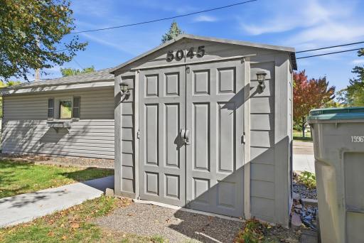 5045 Oxford Avenue, Minneapolis, MN 55436