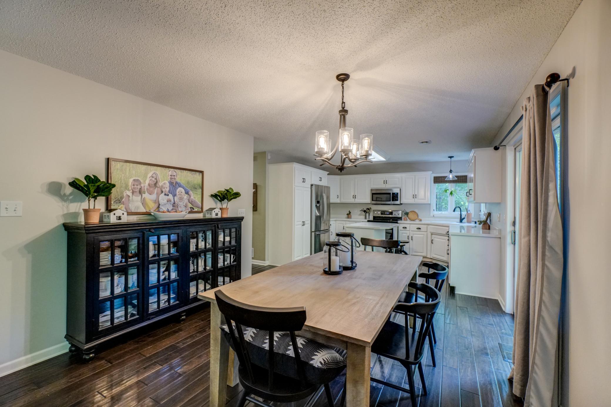 23084 Havelka Court North-28.jpg