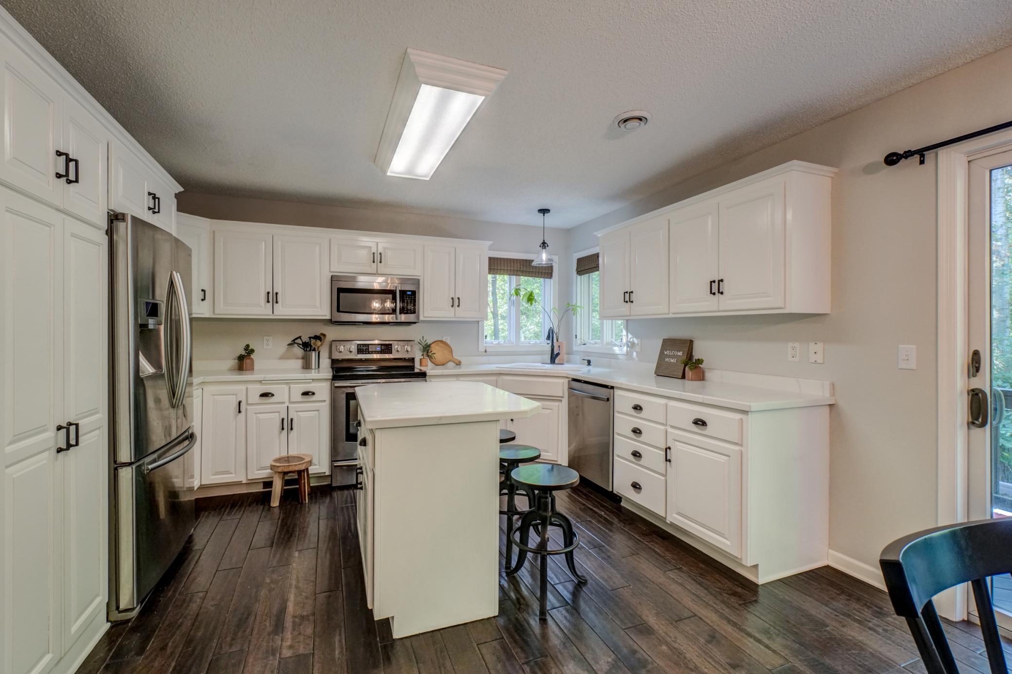 23084 Havelka Court North-30.jpg