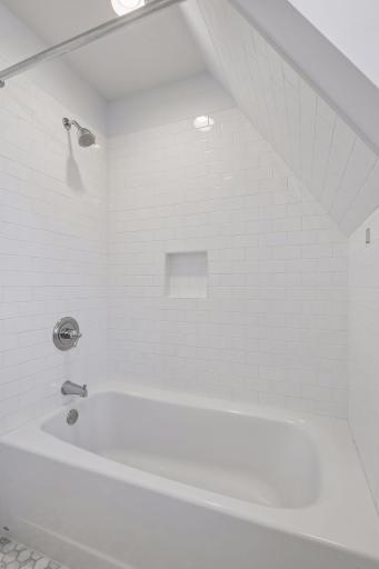 4629 Tower Street, Edina, MN 55424