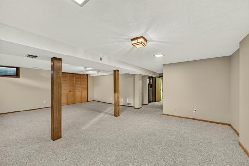 1809 26th Street NW, Rochester, MN 55901