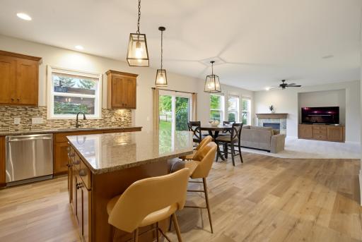 3471 Ridgestone Circle, Woodbury, MN 55129