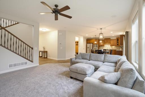 3471 Ridgestone Circle, Woodbury, MN 55129