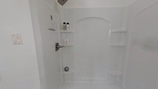 405-E-Marshall-St-Hallway-Bathroom-walk-in-shower.jpg
