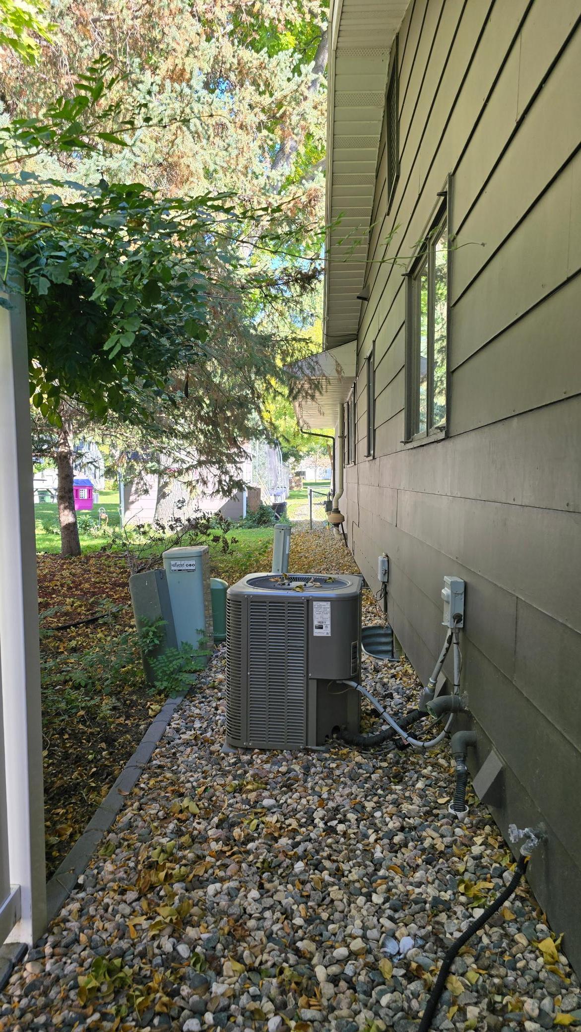 AC unit.jpg