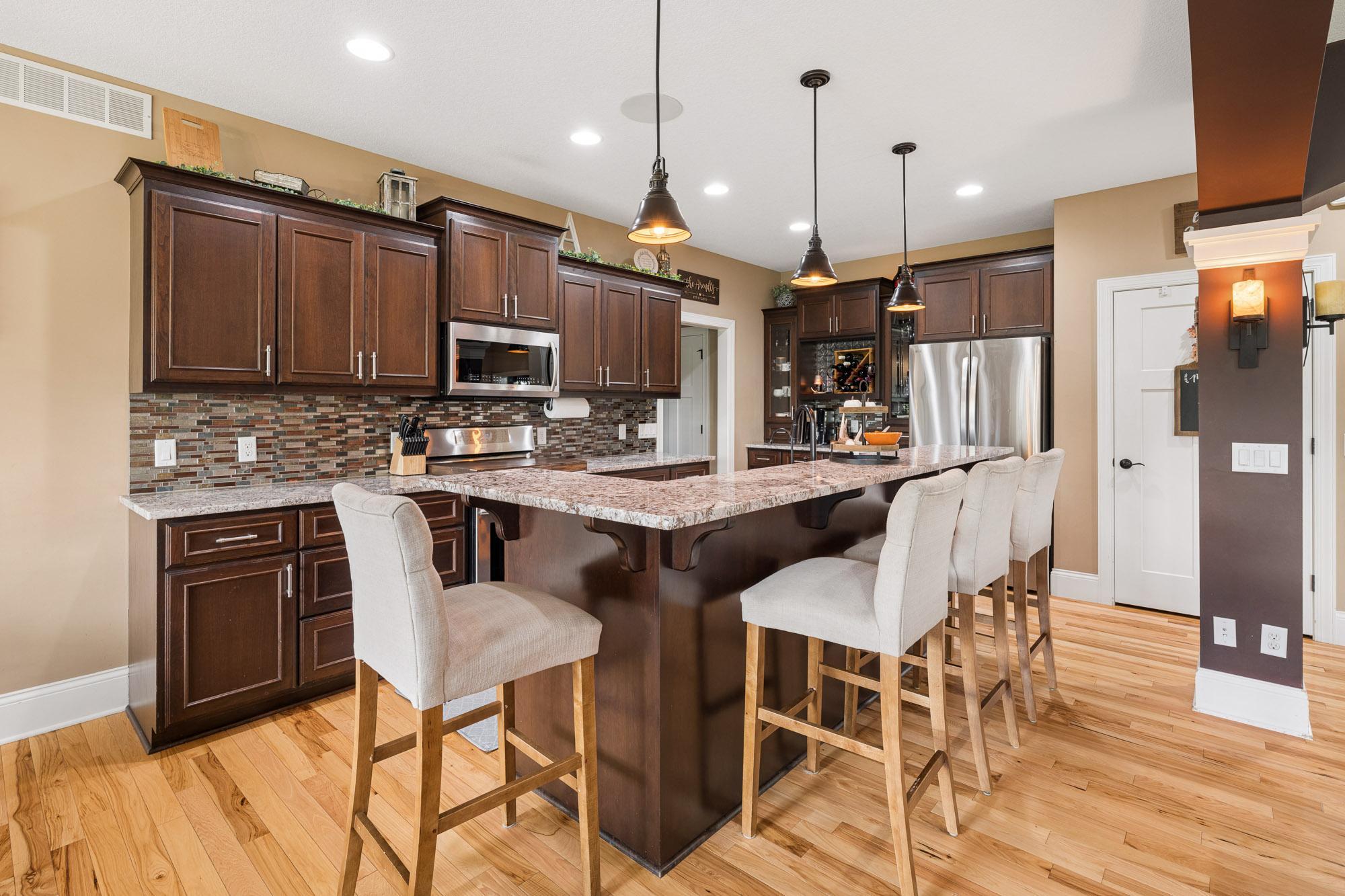 11003 Wesley Dr-MLS-8.jpg