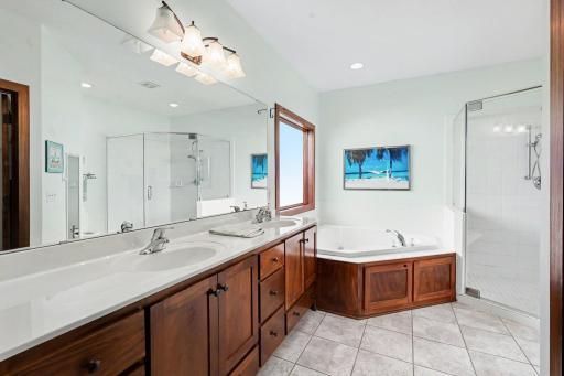 11040 Dahlia Street NW, Coon Rapids, MN 55433